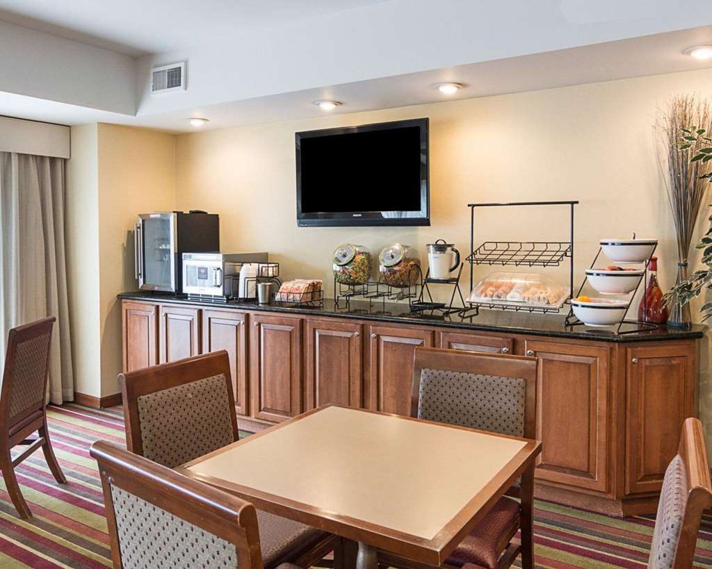 Holiday Inn Express - Lorton By Ihg Restoran fotoğraf